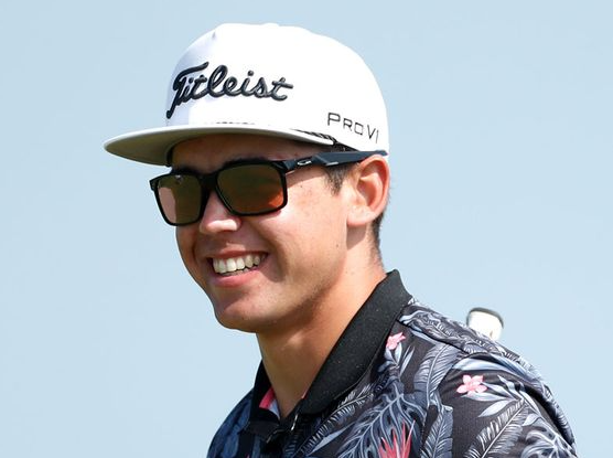 Sunglasses with Polarized Lenses