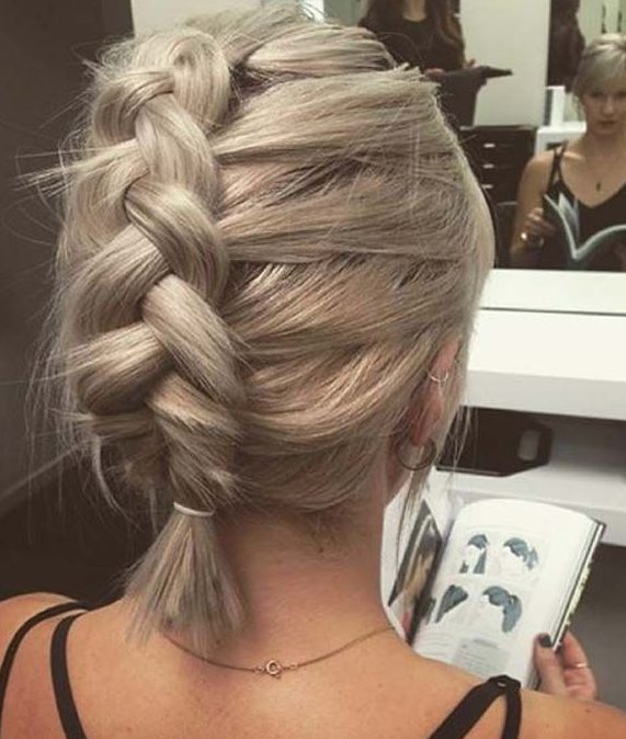 Single Centered Dutch Braid